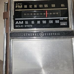 General Electric AM/FM Portable Radio in Silver and Brown